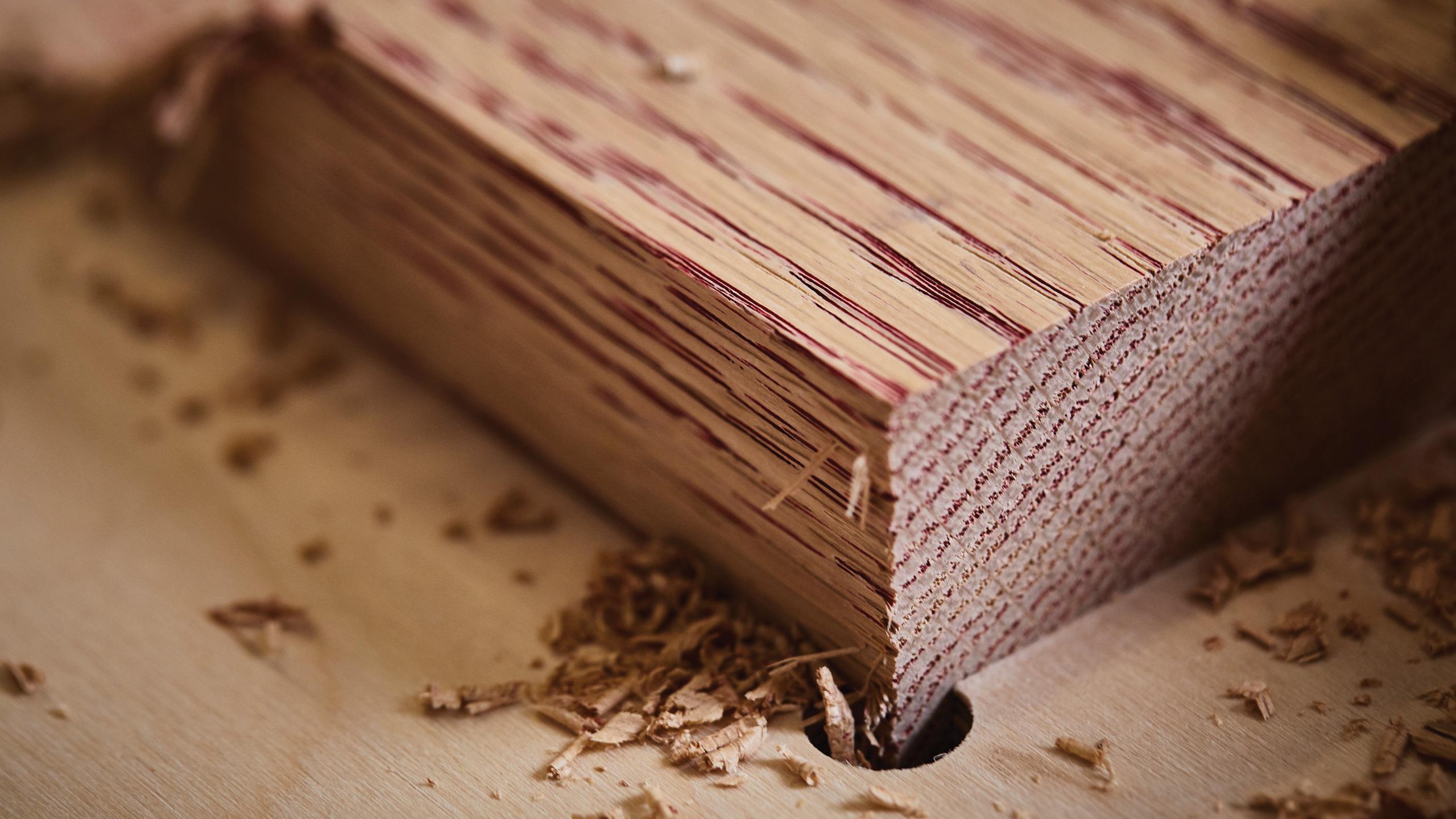 Blushing-bar_Material_1_carousel_image